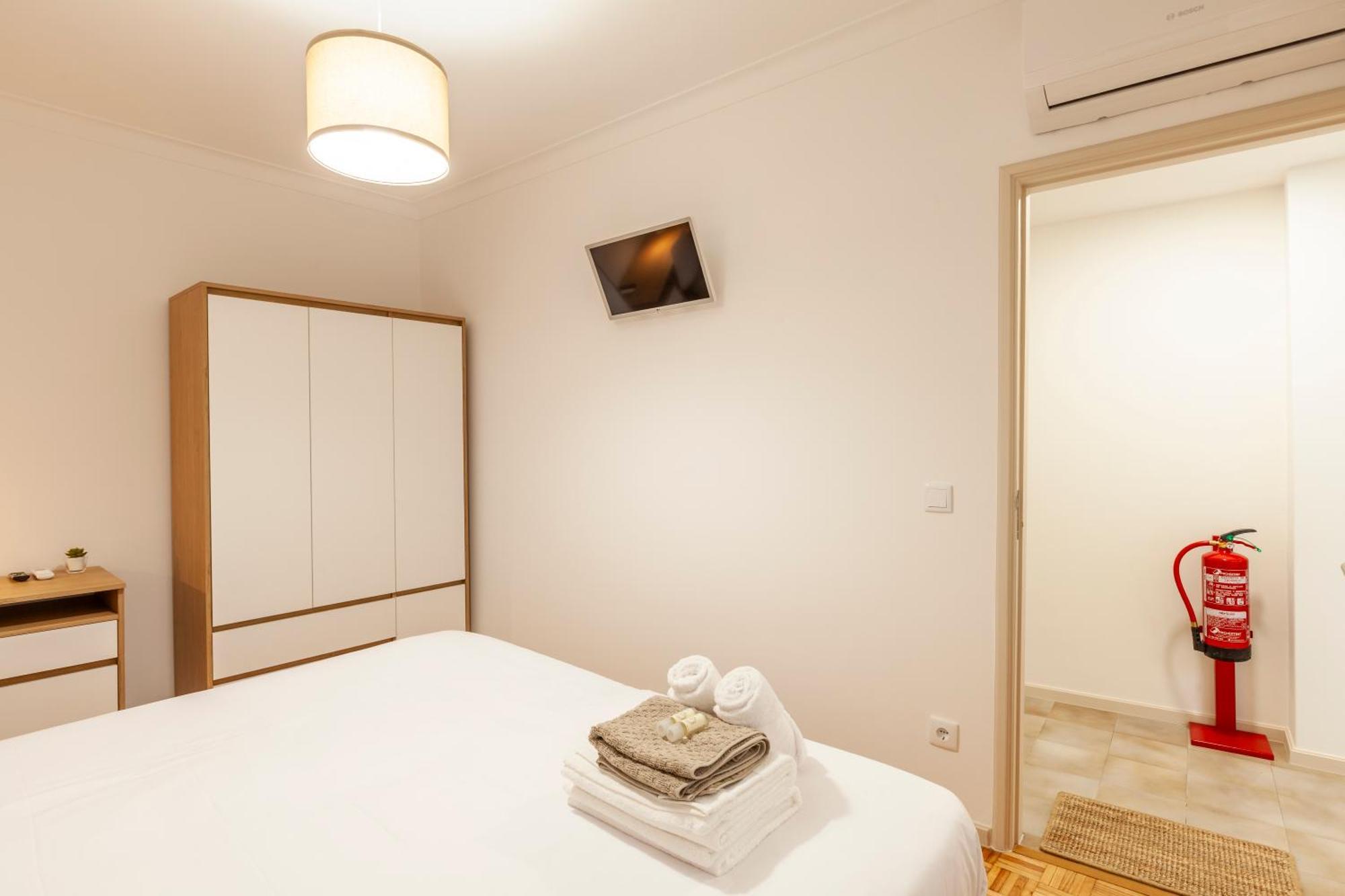 Rooms4You 1 In Historic Center Of Braga Luaran gambar